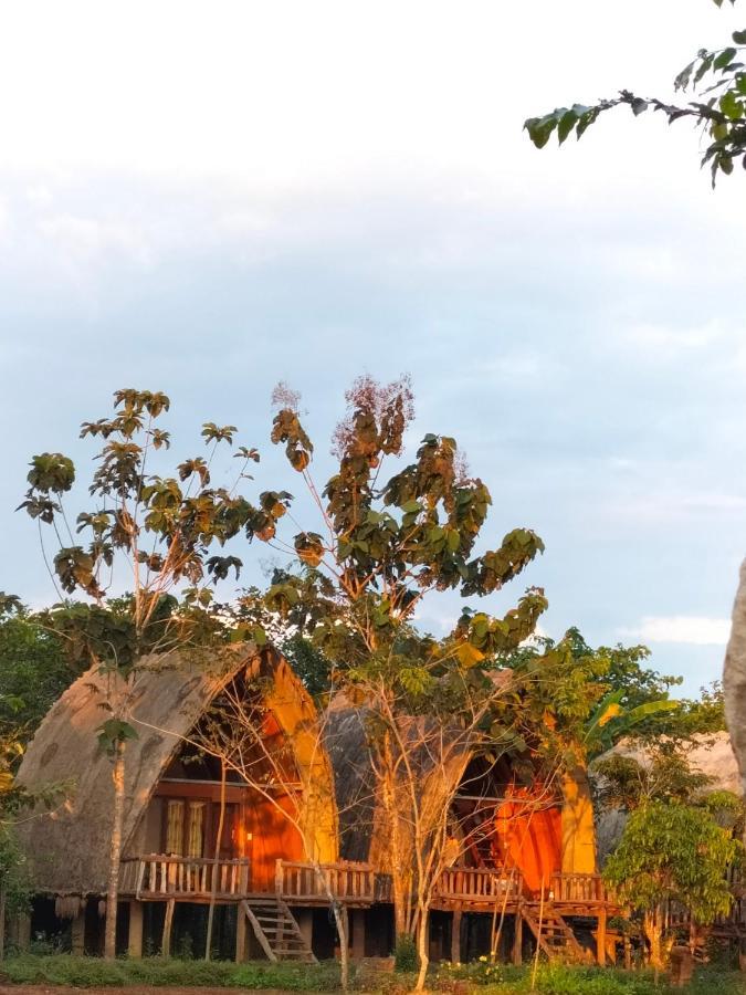 Rice Straw Green Lodge- Resort Quan Tom Exterior foto